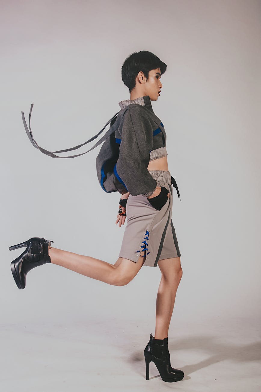 30-Minute Virtual Style Session + Curator’s Edit